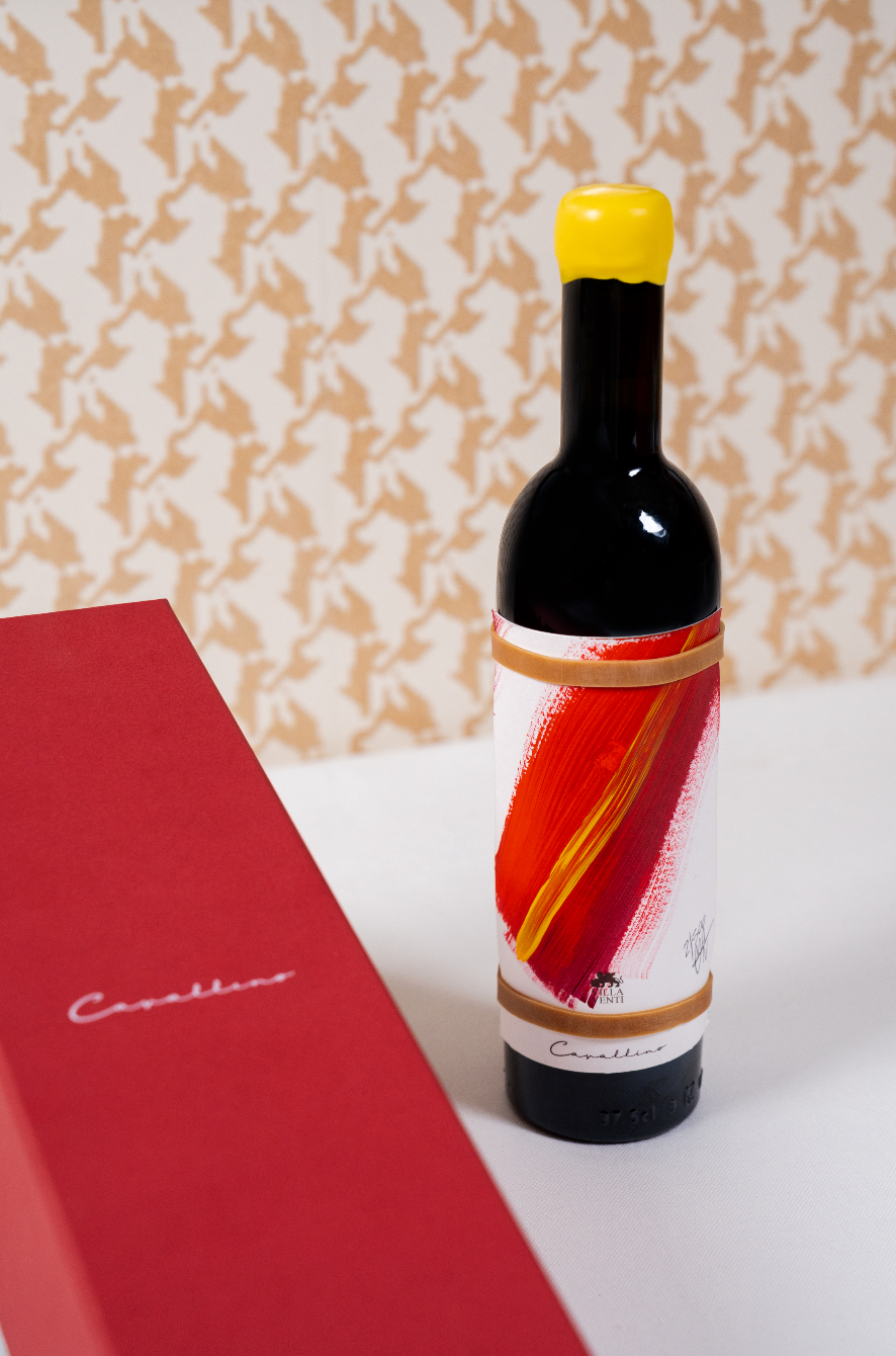 Cavallino Holiday Selections - 1 Panettone Artigianale, 1 Vino Velocità Rossa