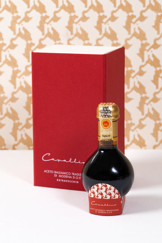 Aceto Balsamico Tradizionale di Modena D.O.P. Extravecchio con Packaging