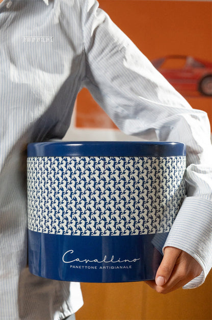 Panettone artigianale ai tre cioccolati Cavallino